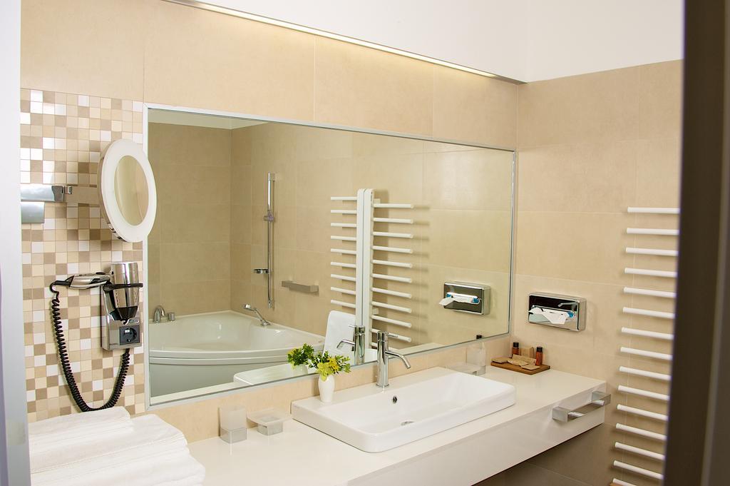 Hotel Jozef Idrija Room photo